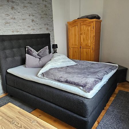 Koeln Vermietung Schwermer Extérieur photo